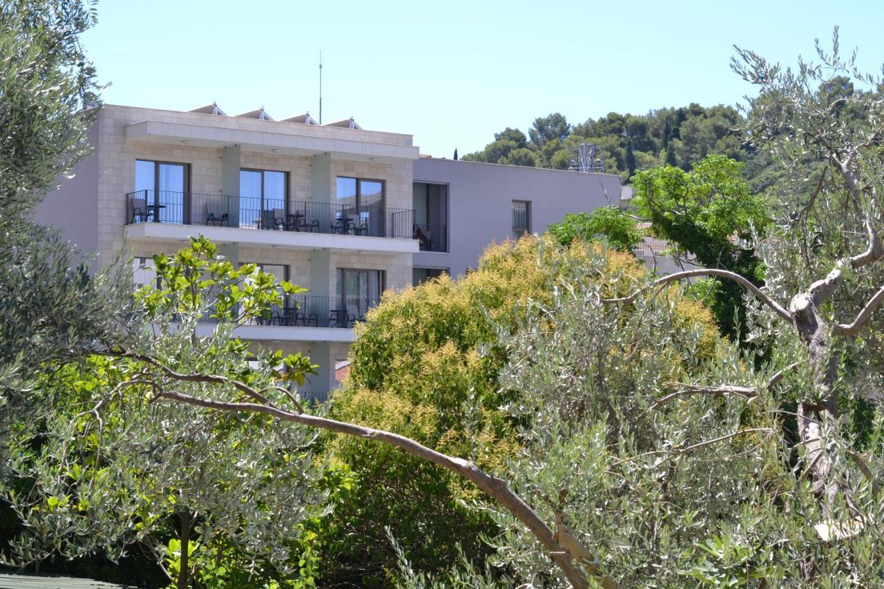 Hotel Kuca Radovic Petrovac na moru Exterior foto